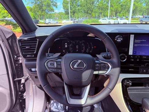 Certified 2024 Lexus NX 250 FWD w/ Towing Package (2000 Lbs) image 20