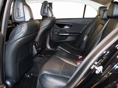 Used 2023 Mercedes-Benz C 300 4MATIC Sedan image 56