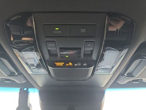 Used 2025 Toyota Land Cruiser w/ Premium Package image 33