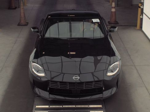 Used 2024 Nissan Z Performance w/ Floor Mat Package image 2