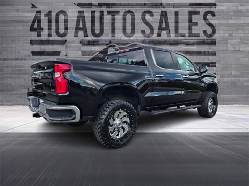 Used 2022 Chevrolet Silverado 1500 LTZ w/ LTZ Premium Package AWD/4WD image 3