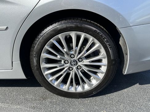 Used 2019 Toyota Avalon Limited w/ Advanced Safety Package FWD image 71
