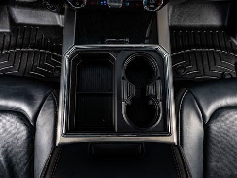 Used 2022 Ford F250 Platinum image 27