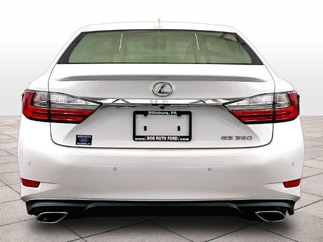 Used 2016 Lexus ES 350 w/ Premium Package w/Wood Trim FWD image 4