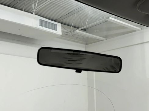 Used 2003 Ford E-350 and Econoline 350 XL RWD image 63