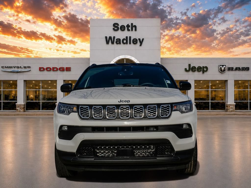 Used 2025 Jeep Compass Limited AWD/4WD image 2