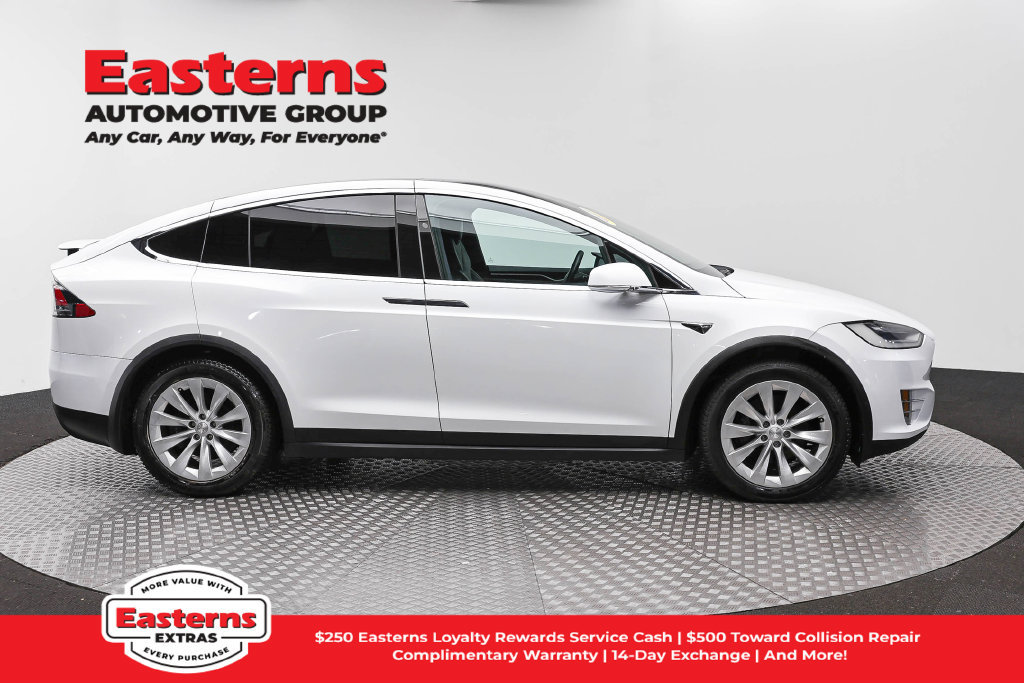 Used 2020 Tesla Model X Long Range AWD/4WD image 5