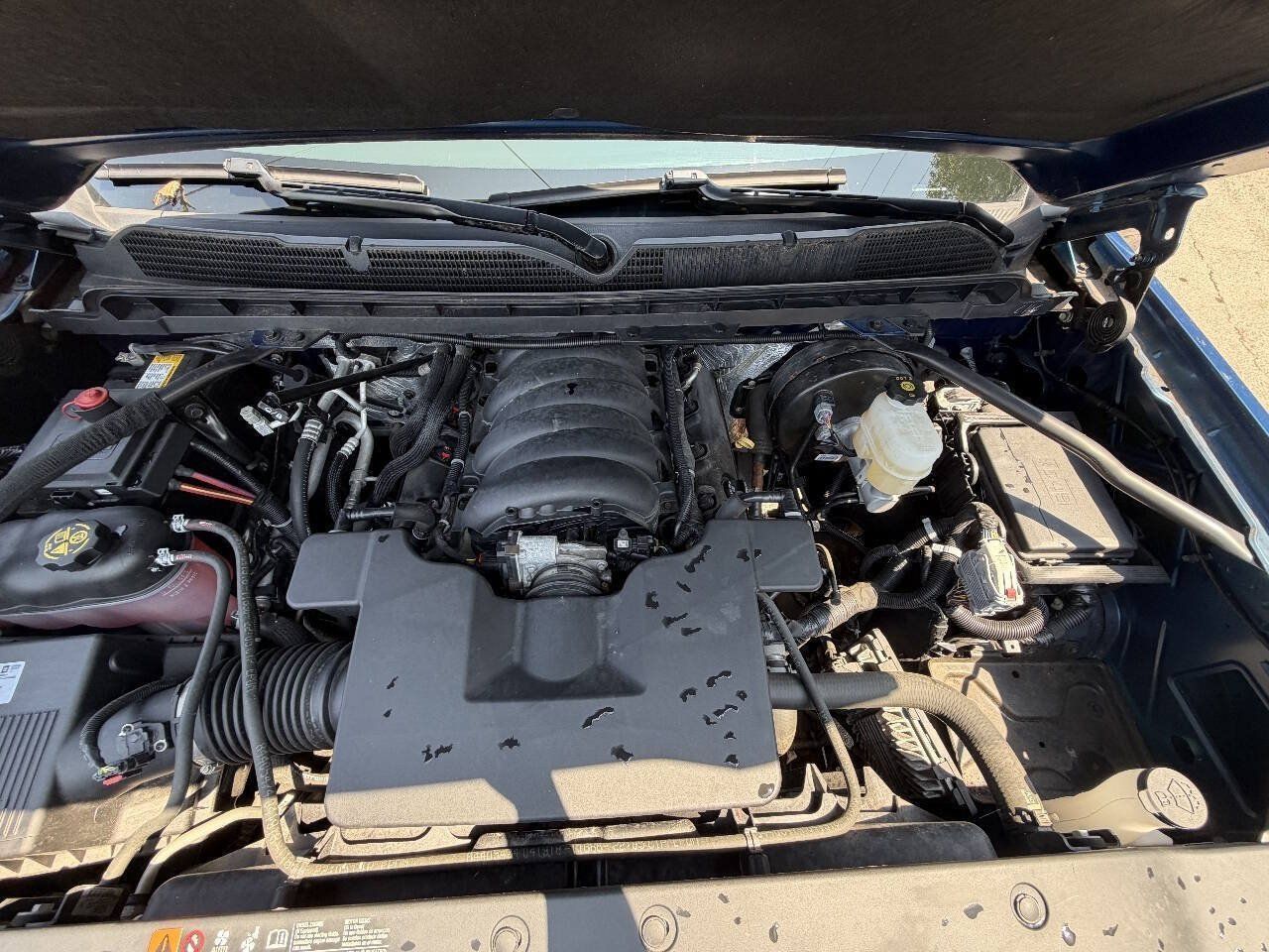 Used 2018 Chevrolet Silverado 1500 LT w/ All Star Edition AWD/4WD image 26