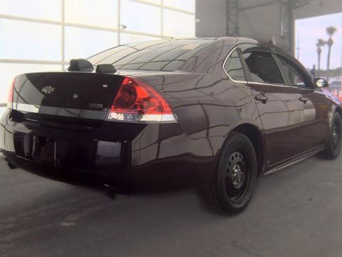 Used 2009 Chevrolet Impala Police FWD image 4