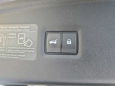 Used 2023 INFINITI QX55 Sensory w/ Lighting Package AWD/4WD image 29