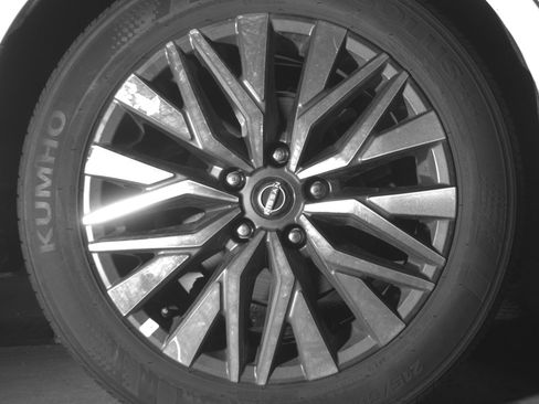 Used 2025 Nissan Altima 2.5 SV image 15