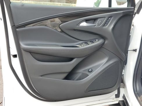 Used 2020 Buick Envision Essence AWD/4WD image 20