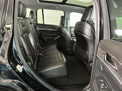 Used 2024 Jeep Grand Cherokee Limited 4xe AWD/4WD image 33