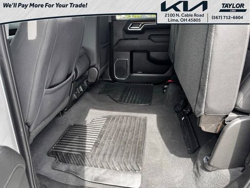 Used 2023 Chevrolet Silverado 1500 LT AWD/4WD image 22