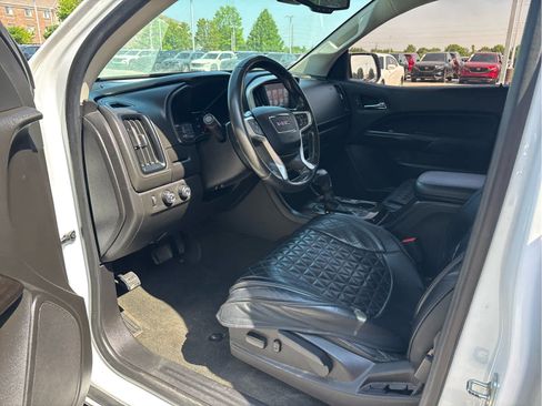 Used 2017 GMC Canyon SLT w/ Driver Alert Package AWD/4WD image 6