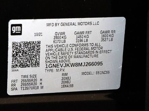 Used 2021 Chevrolet Traverse RS w/ LPO, Floor Liner Package image 41