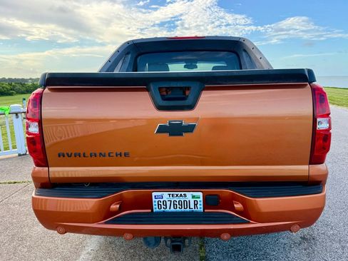Used 2007 Chevrolet Avalanche LT w/ LT Preferred Equipment Group RWD image 6