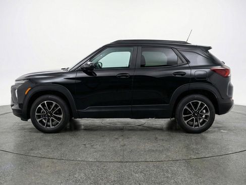 Used 2025 Chevrolet TrailBlazer LT AWD/4WD image 5