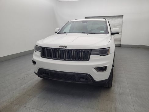 Used 2016 Jeep Grand Cherokee Limited 75th Anniversary image 15