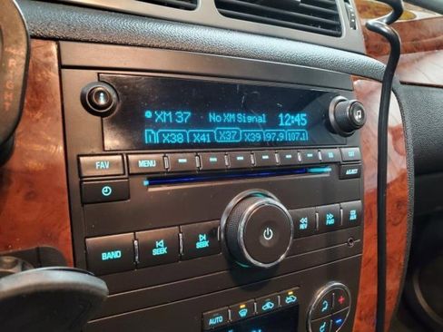 Used 2011 Chevrolet Silverado 2500 LTZ w/ Snow Plow Prep Package image 22