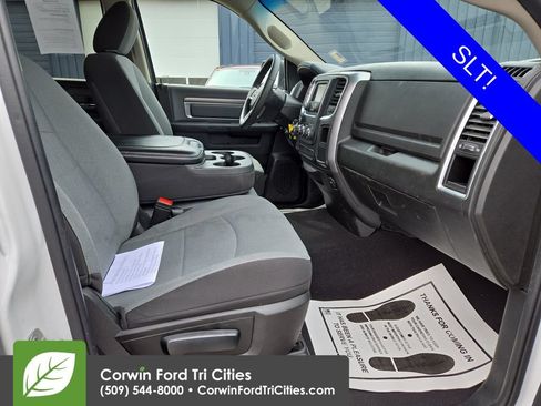 Used 2024 RAM 1500 Classic SLT AWD/4WD image 31