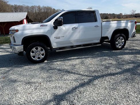 Used 2022 Chevrolet Silverado 2500 LTZ w/ LTZ Convenience Package image 8