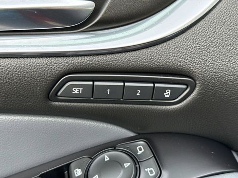 Used 2020 Buick Enclave Premium w/ Surround and Sites Package image 18