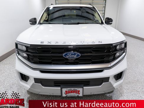 Used 2025 Ford Expedition Max Platinum AWD/4WD image 7