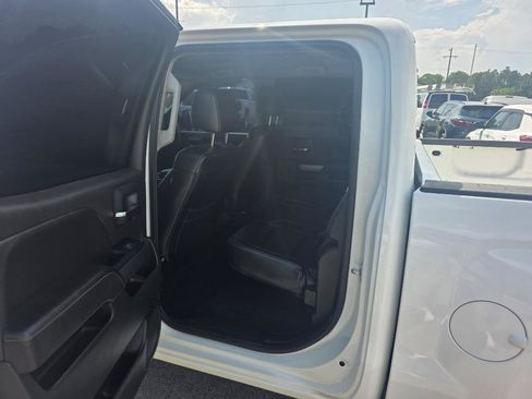 Used 2018 Chevrolet Silverado 1500 LT w/ All Star Edition RWD image 7