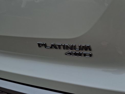 Used 2023 Nissan Pathfinder Platinum w/ Cargo Package AWD/4WD image 31