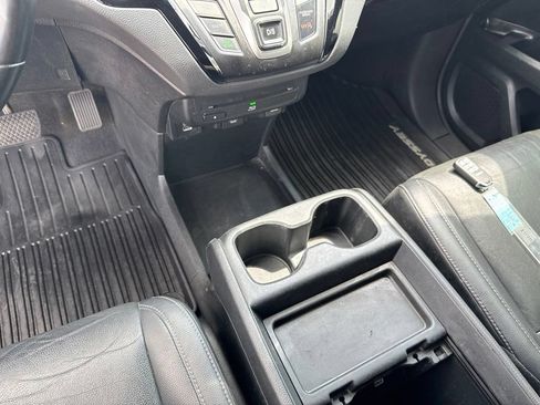 Used 2022 Honda Odyssey Touring image 26