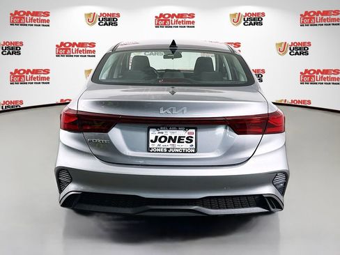 Used 2023 Kia Forte LXS FWD image 13