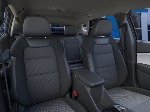 New 2026 Chevrolet Trax LT image 16