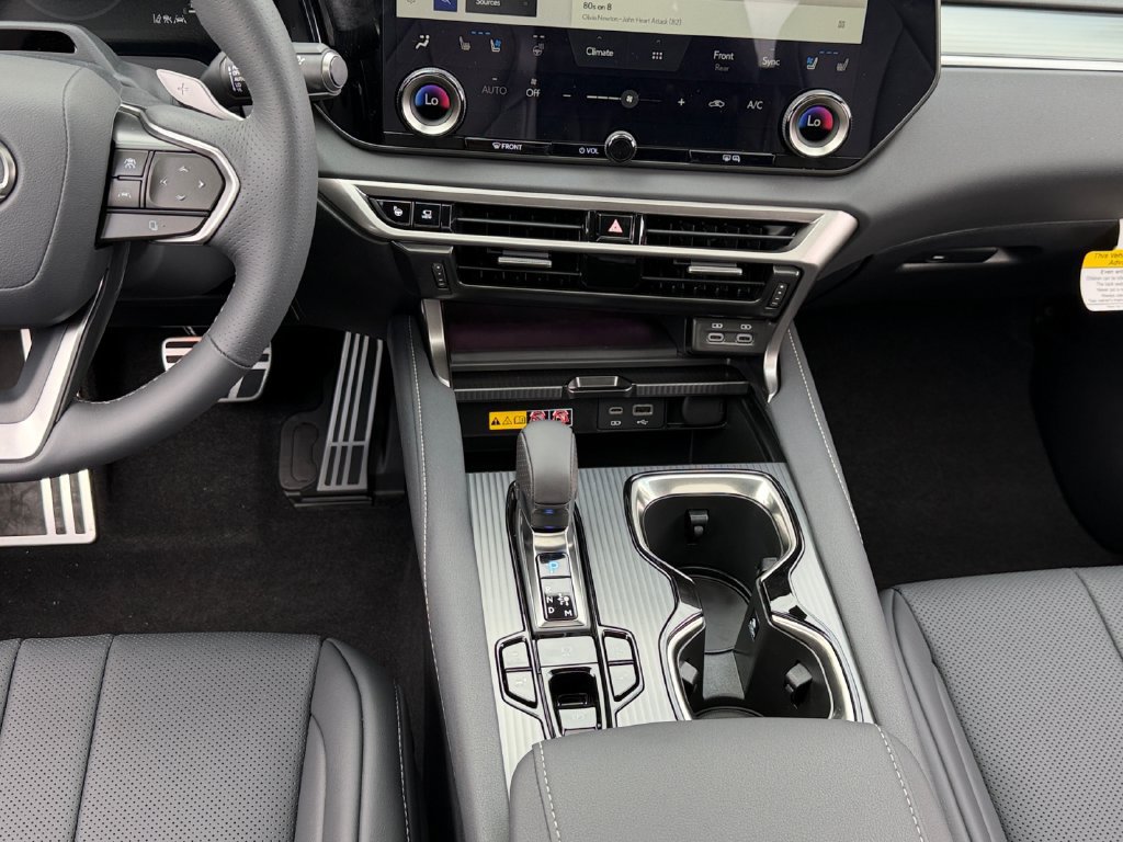 New 2026 Lexus RX 350 F Sport w/ Convenience Package AWD/4WD image 10