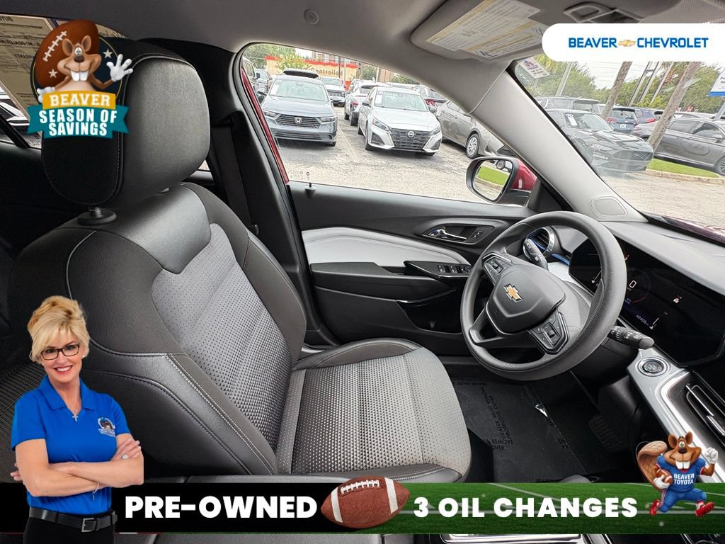 Used 2025 Chevrolet Trax LT FWD image 28