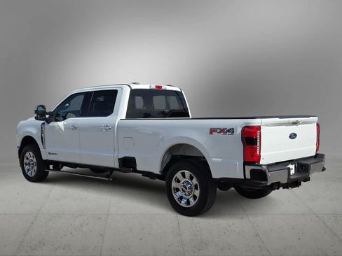 Used 2023 Ford F250 Lariat w/ Chrome Package AWD/4WD image 6