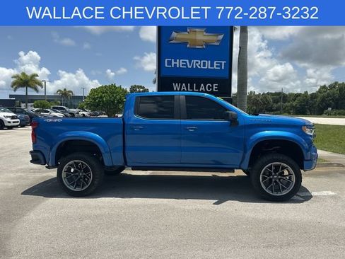 Used 2023 Chevrolet Silverado 1500 RST AWD/4WD image 5