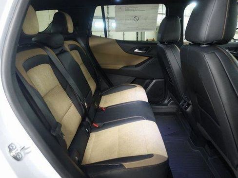 New 2026 Chevrolet Equinox ACTIV w/ Convenience Package III image 24