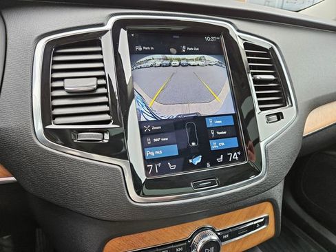 Used 2021 Volvo XC90 T8 Inscription Expression w/ Advanced Package AWD/4WD image 31