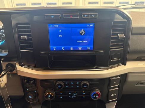 Used 2023 Ford F250 XLT w/ FX4 Off-Road Package AWD/4WD image 18