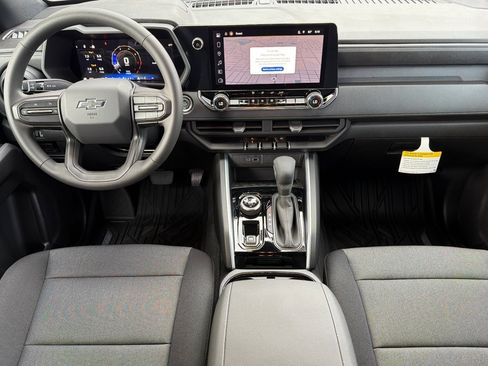 New 2026 Chevrolet Colorado Trail Boss w/ Midnight Edition AWD/4WD image 10