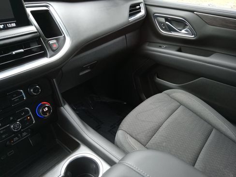 Used 2021 Chevrolet Tahoe LS AWD/4WD image 18