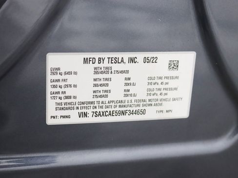 Used 2022 Tesla Model X image 40