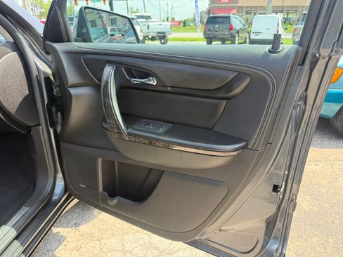Used 2014 GMC Acadia SLT FWD image 21