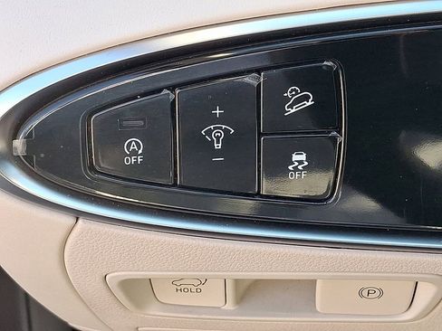 Used 2023 Genesis GV70 2.5T Select w/ Select Package image 27