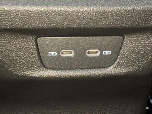 New 2026 Volkswagen Tiguan SE R-Line image 15