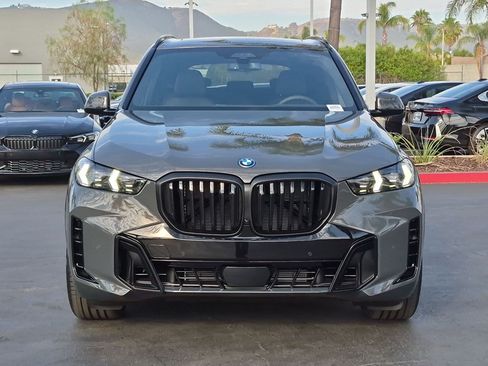 New 2026 BMW X5 xDrive50e w/ Executive Package AWD/4WD image 3