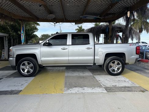 Used 2016 Chevrolet Silverado 1500 LT w/ All Star Edition image 9