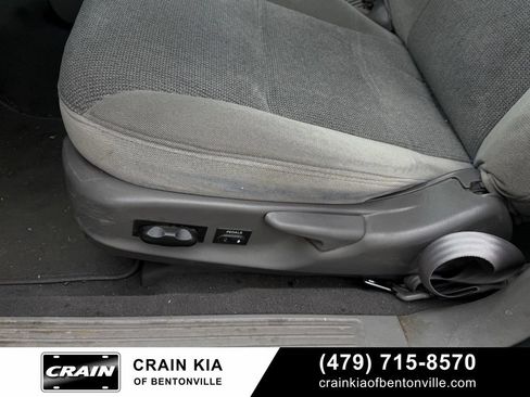 Used 2000 Ford Taurus SE FWD image 18