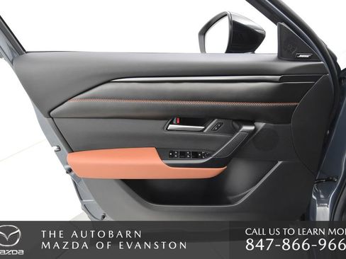 Certified 2025 MAZDA CX-50 Meridian Edition w/ Weather Package image 30